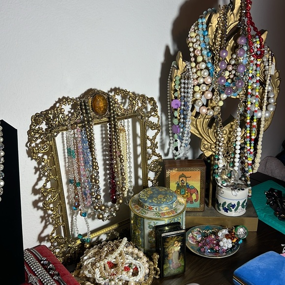 Jewelry Live Show 6/10 - Picture 12 of 12